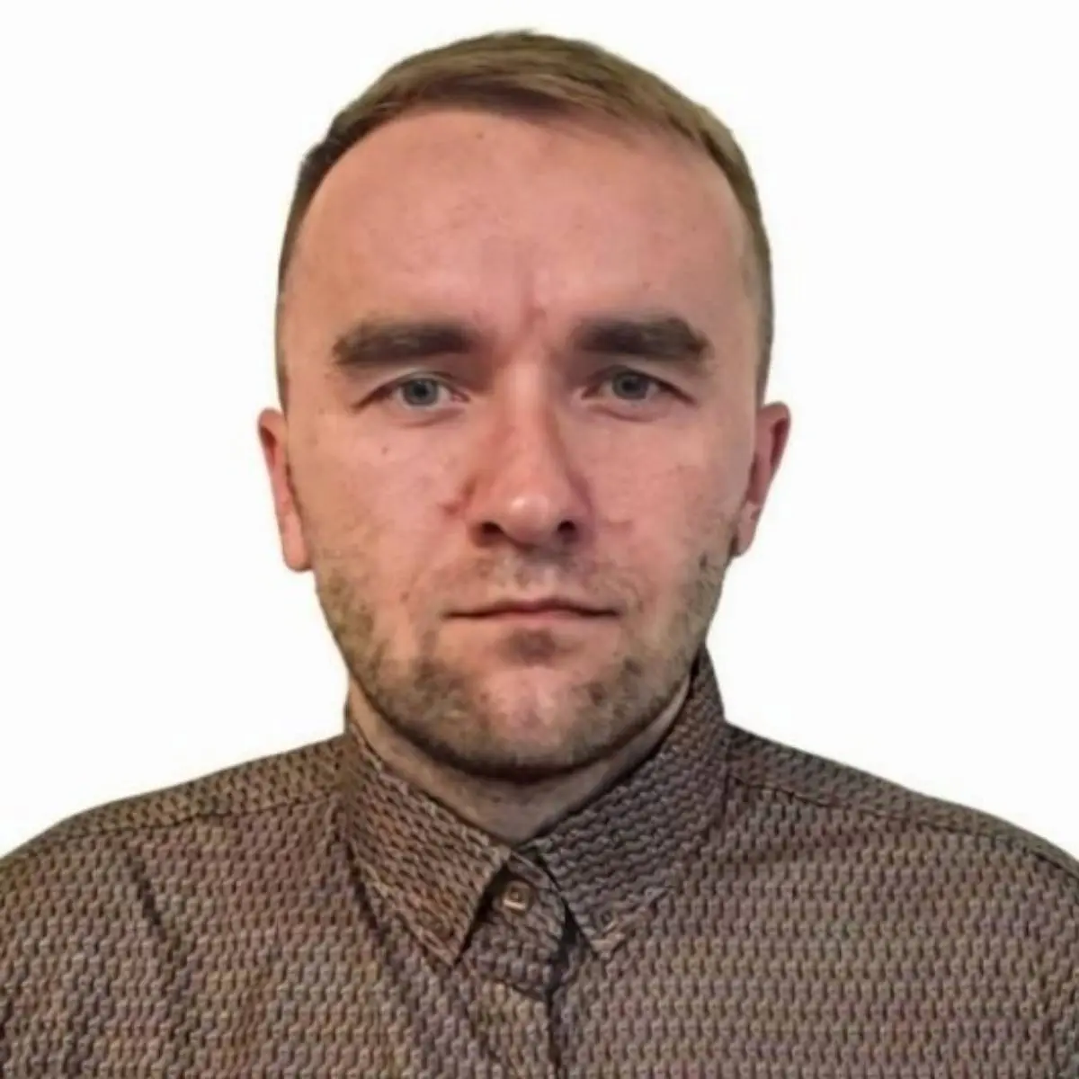 Денис Замотин