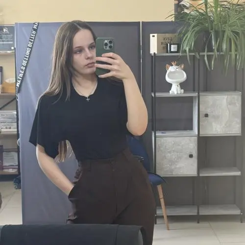 Юлия Изотова