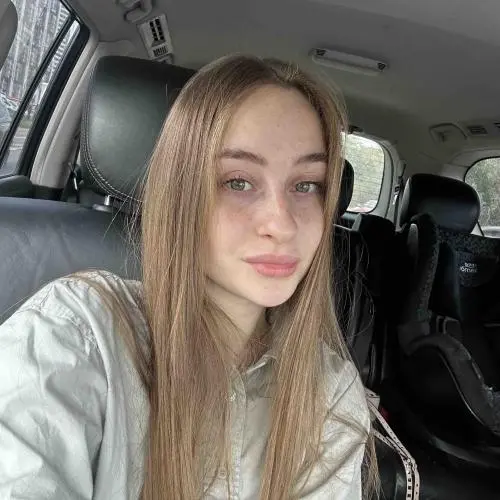 Арина Ткачева