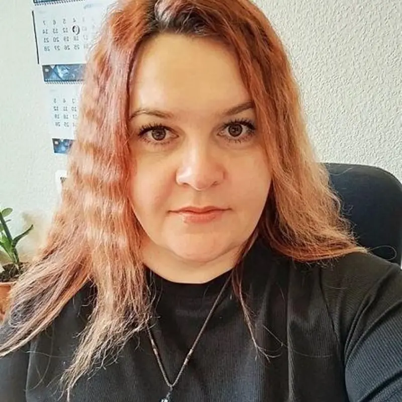 Анна Лопатина