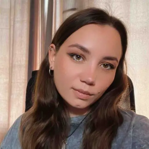 Света Денисова
