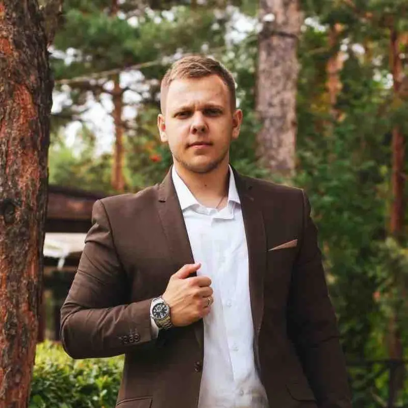 Глеб Кузнецов