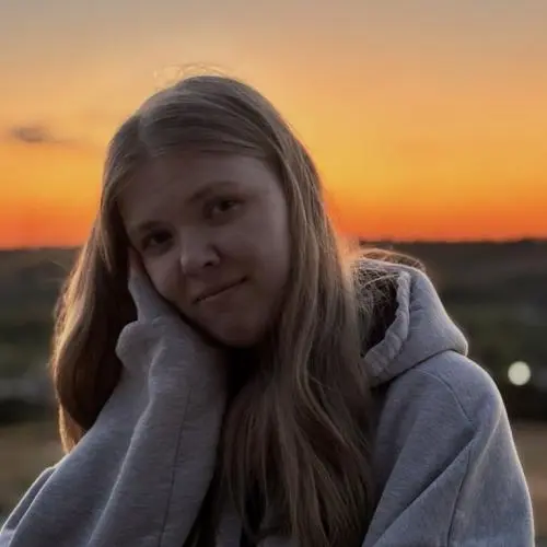 Алена Сипкова