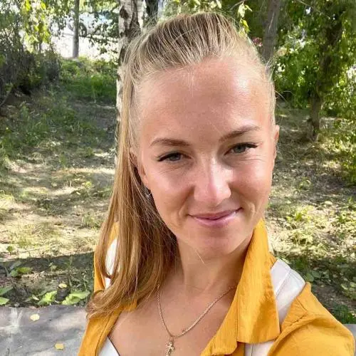 Елена Проник