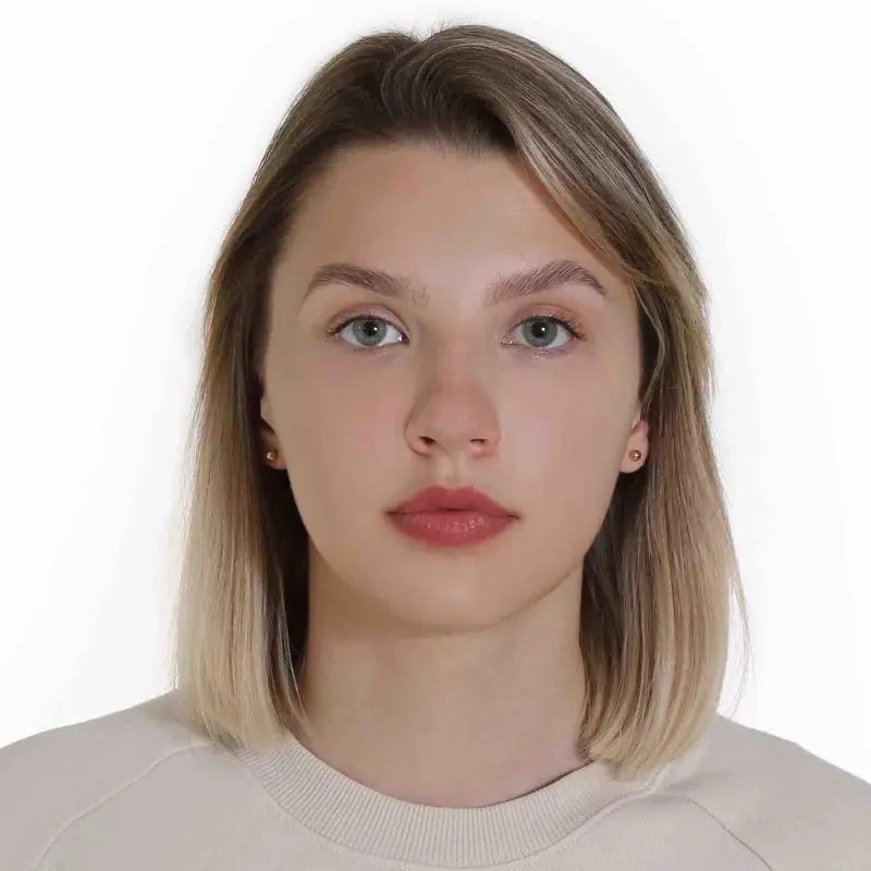 Кристина Апухтина