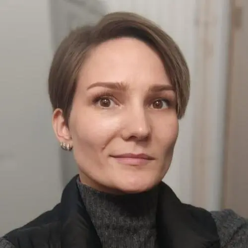 Алена Гречанинова