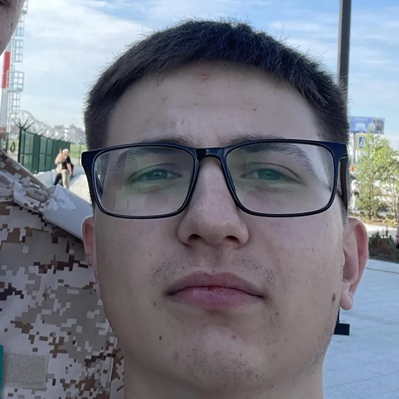 Николай Гладких