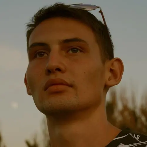 Владислав Юлин