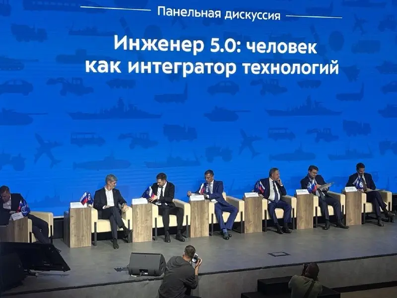 ⚙️ Сегодня проходит XIX Всероссийская конференция молодых учёных и специалистов «Будущее машиностроения России».
Конференция традиционно приурочена ко Дню машиностроителя | Сетка — социальная сеть от hh.ru