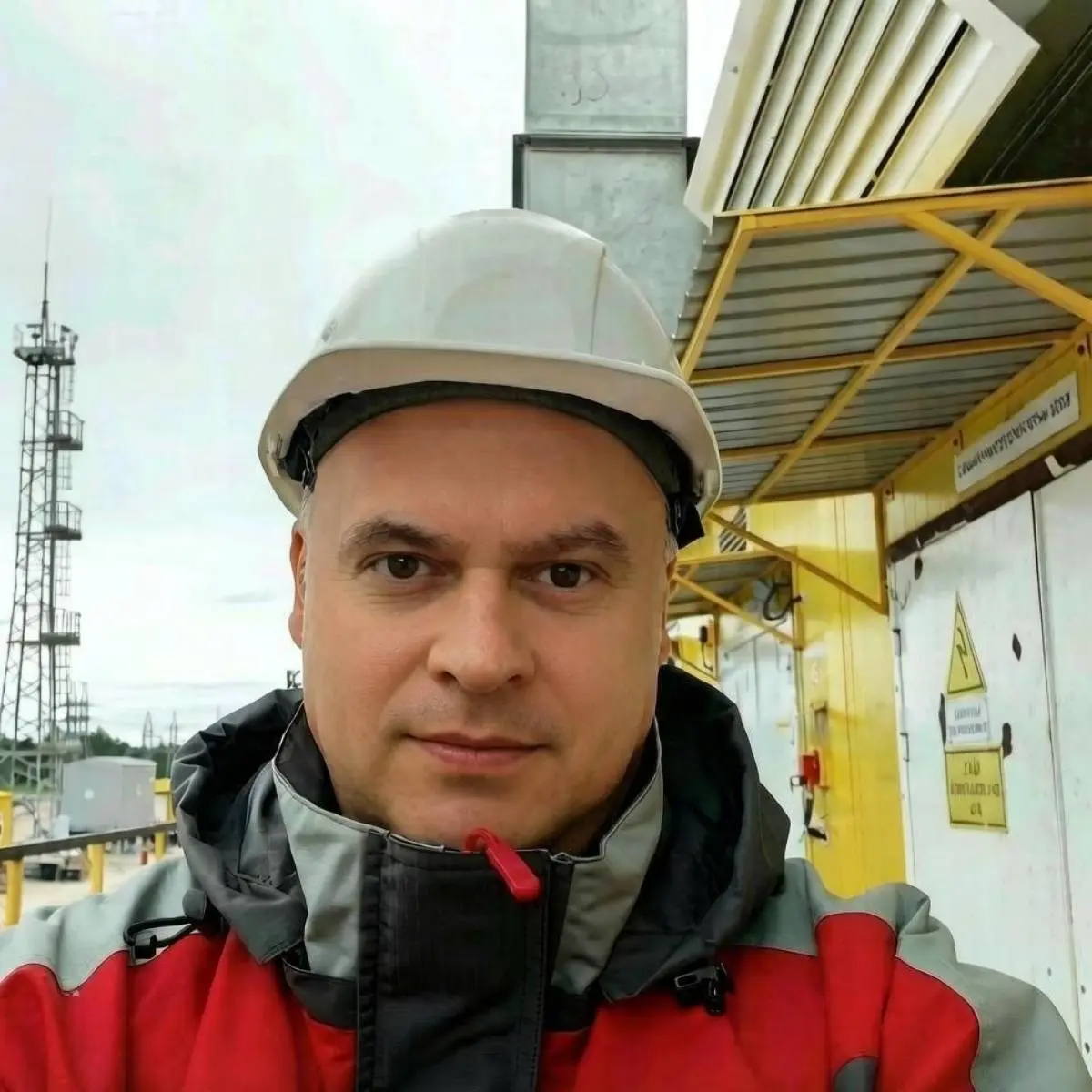 Азат Садыков