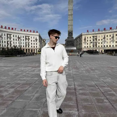 Дмитрий Гришенок