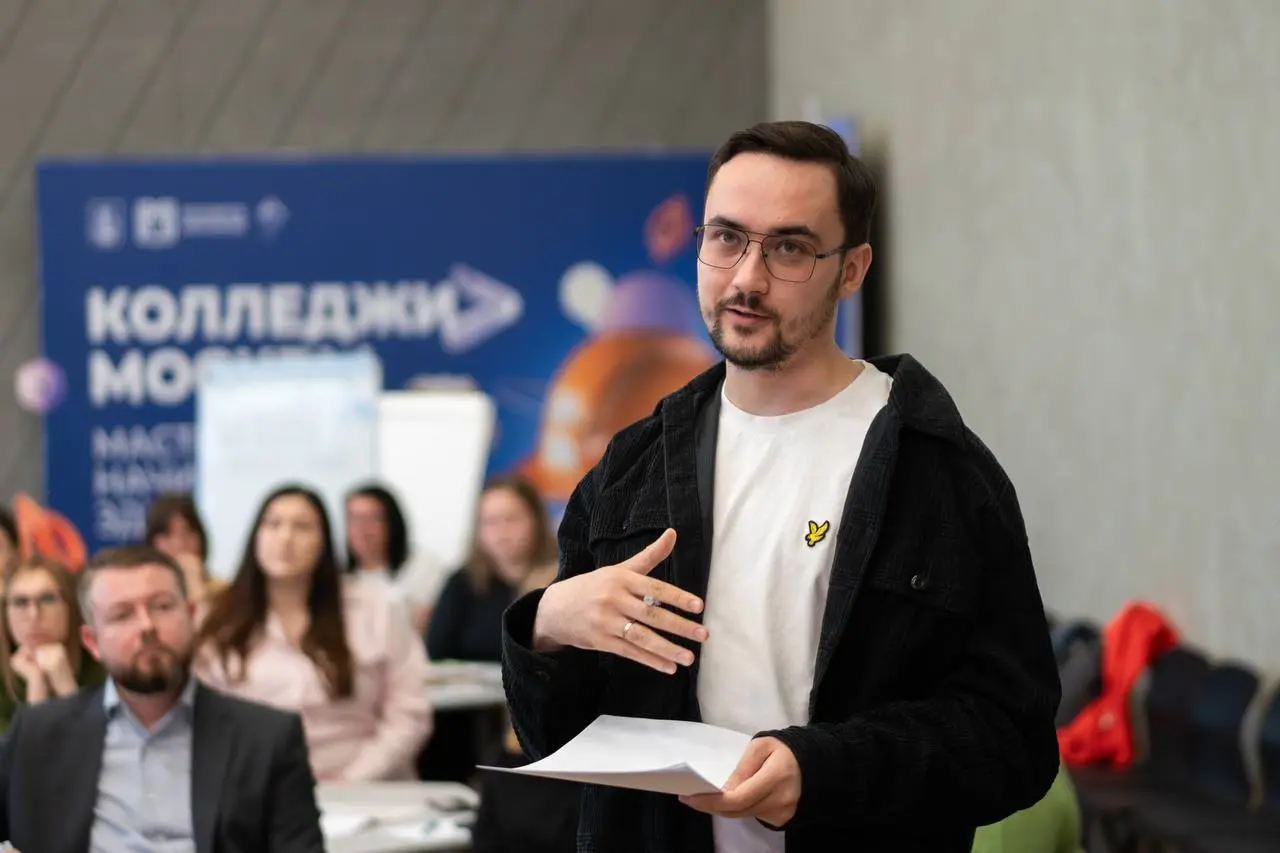 Я вернулся 🤩
Нашёл работу. Пообещал вести канал. И снова пропал на месяц | Сетка — социальная сеть от hh.ru