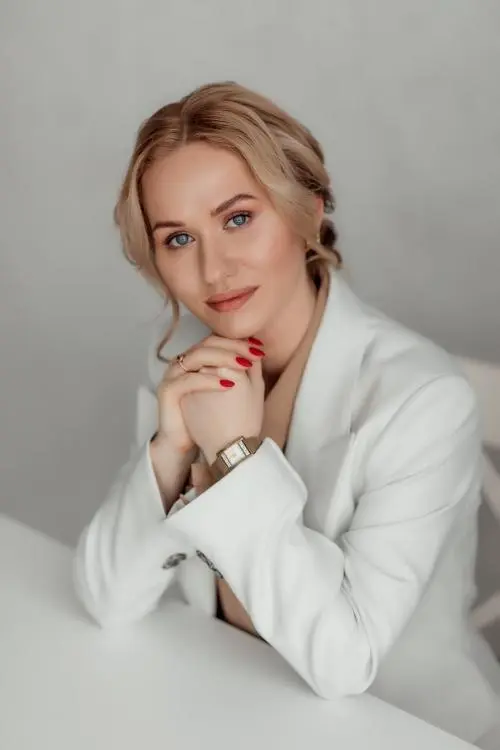 Виктория Теслинова