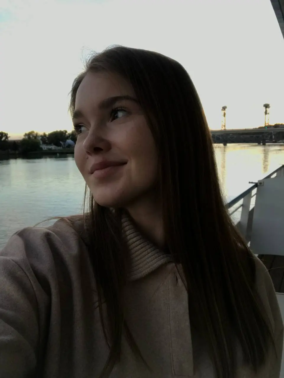 Как же хорошо!
Родной теплоходик в Ростов пришёл 🫂🤍 | Сетка — социальная сеть от hh.ru