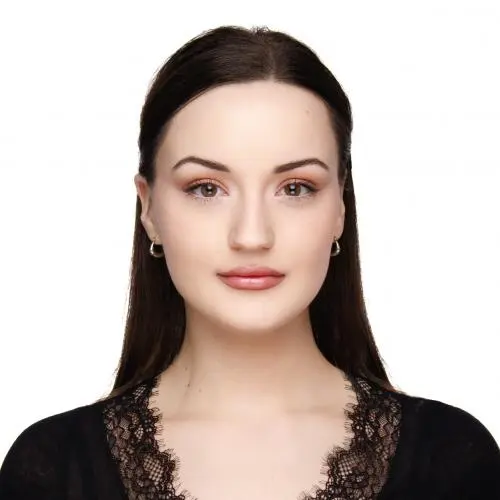 Диана Маклакова 