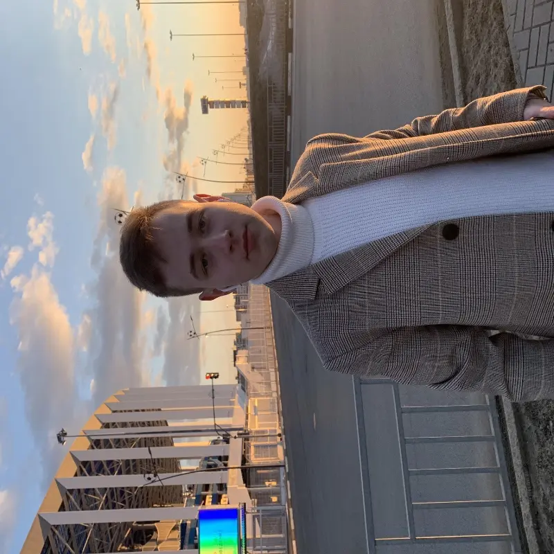 Дмитрий Татарников