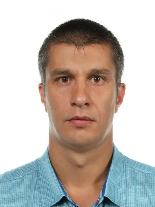 Денис Зюськов
