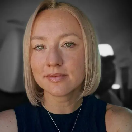Анна Пахомова