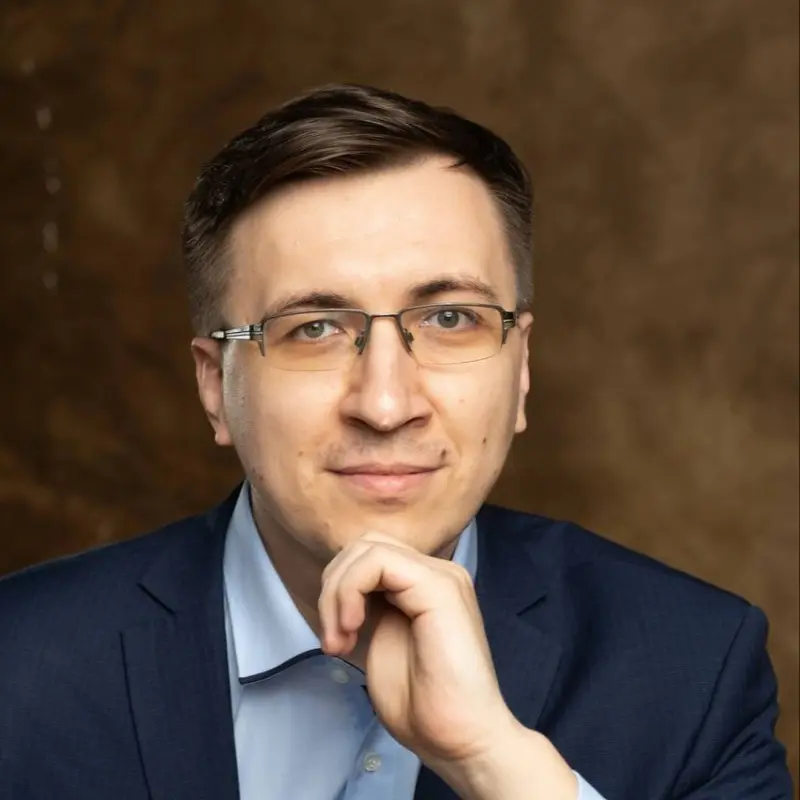 Андрей Никифоров