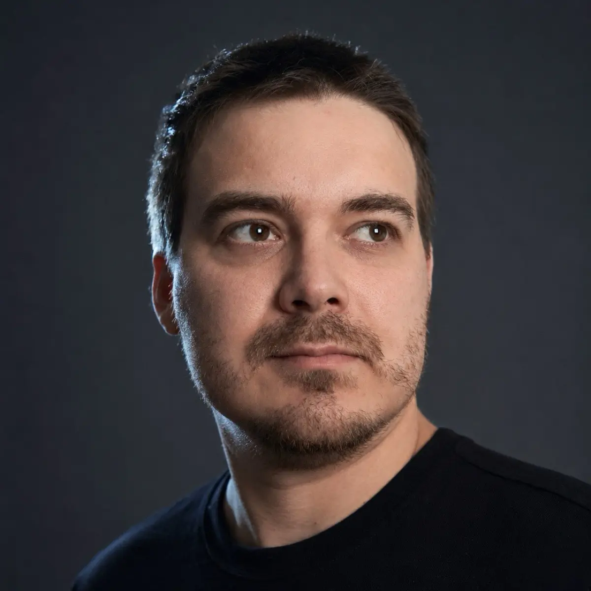 Максим Васильев