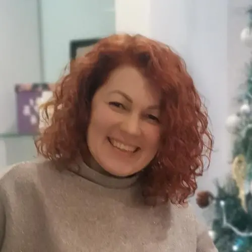 Юлия Гусельникова
