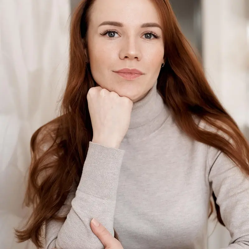 Александра Хохлова
