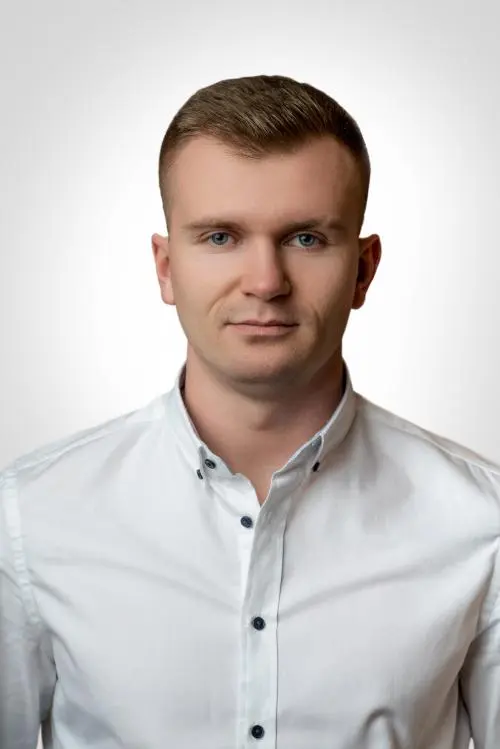 Антон Поскребышев