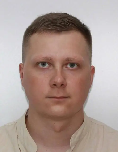 Эдуард Большаков