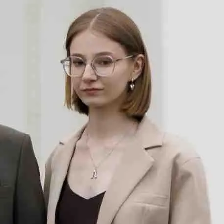 Елизавета Хмелёва
