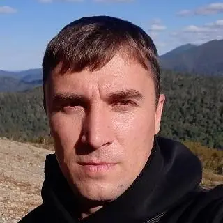 Станислав Васин