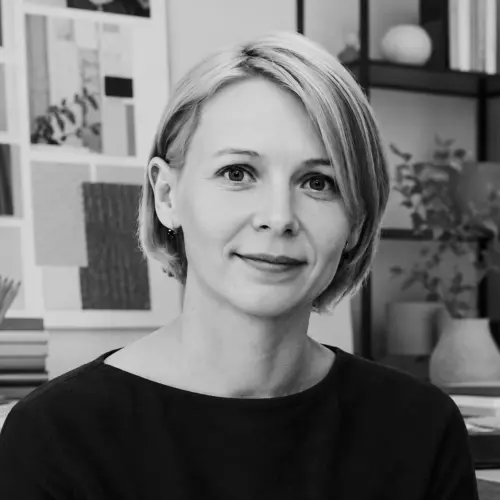 Елена Тихонова