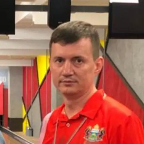 Андрей Емельянов
