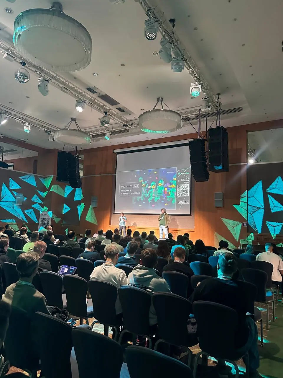 Как прошла SmartData 2026?
Я вот перечитываю свои впечатления от прошлого года и понимаю, что в этом году было совсем не так🥲 Вижу, что писала про
Текущее состояние рынка даты
Presto/Trino + K8s + S3,... | Сетка — социальная сеть от hh.ru
