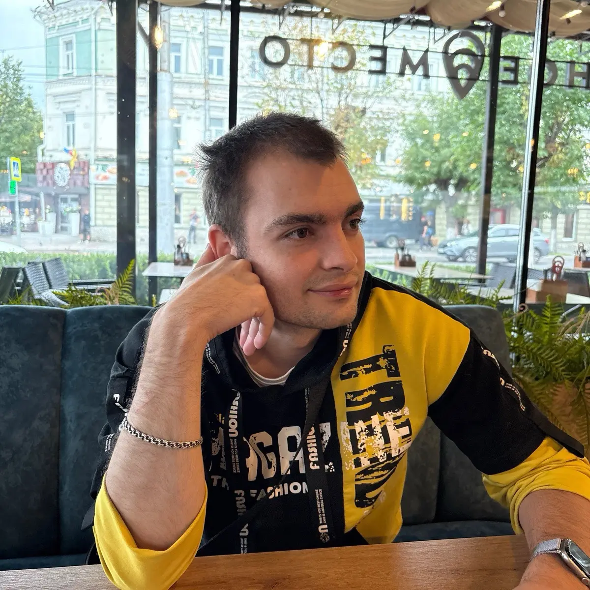 Network member avatar