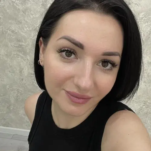 Яна Заводинская
