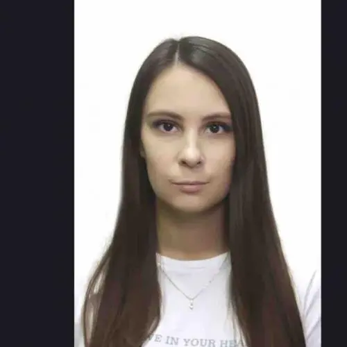 Ксения Кан 