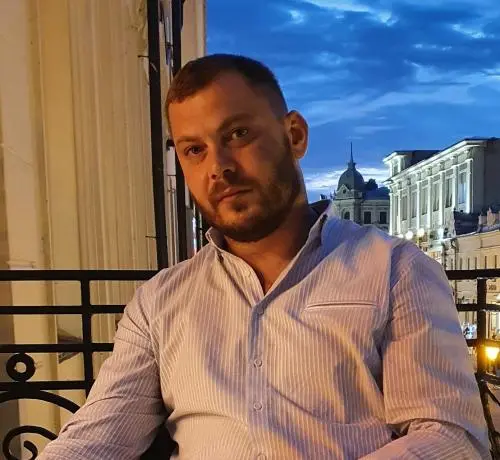 КОНСТАНТИН ХРИПУНКОВ