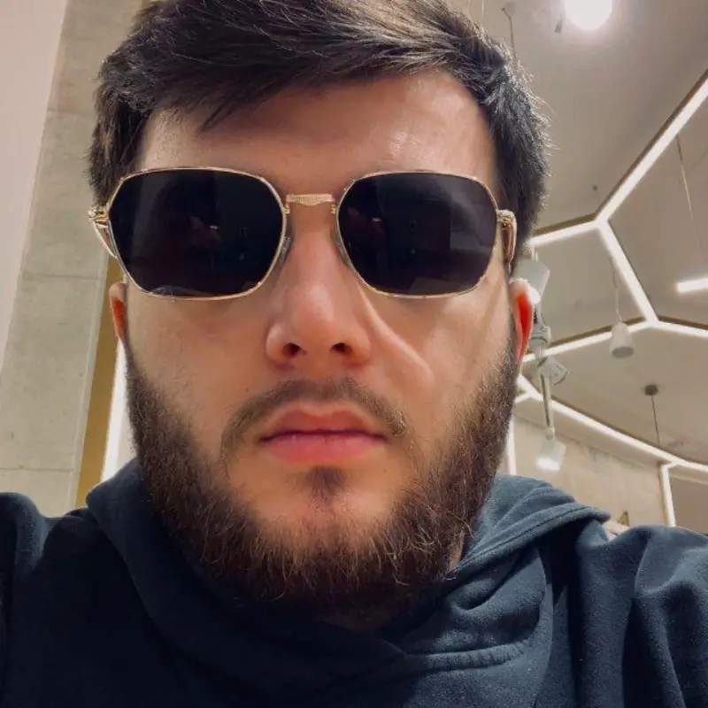 Халид Алибеков