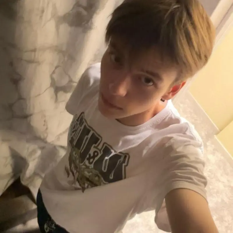 Максим Хрусталев