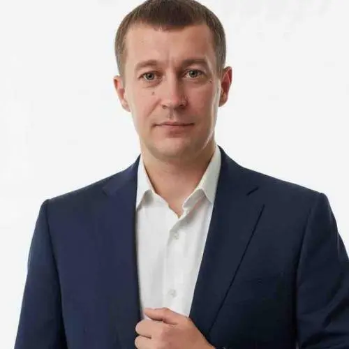 Рустам Хайруллин