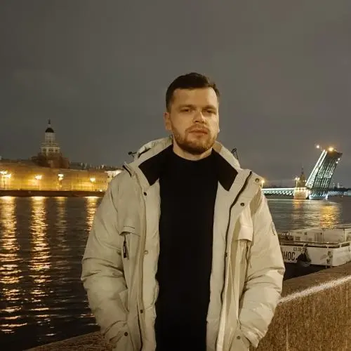 Роман Эрфурт