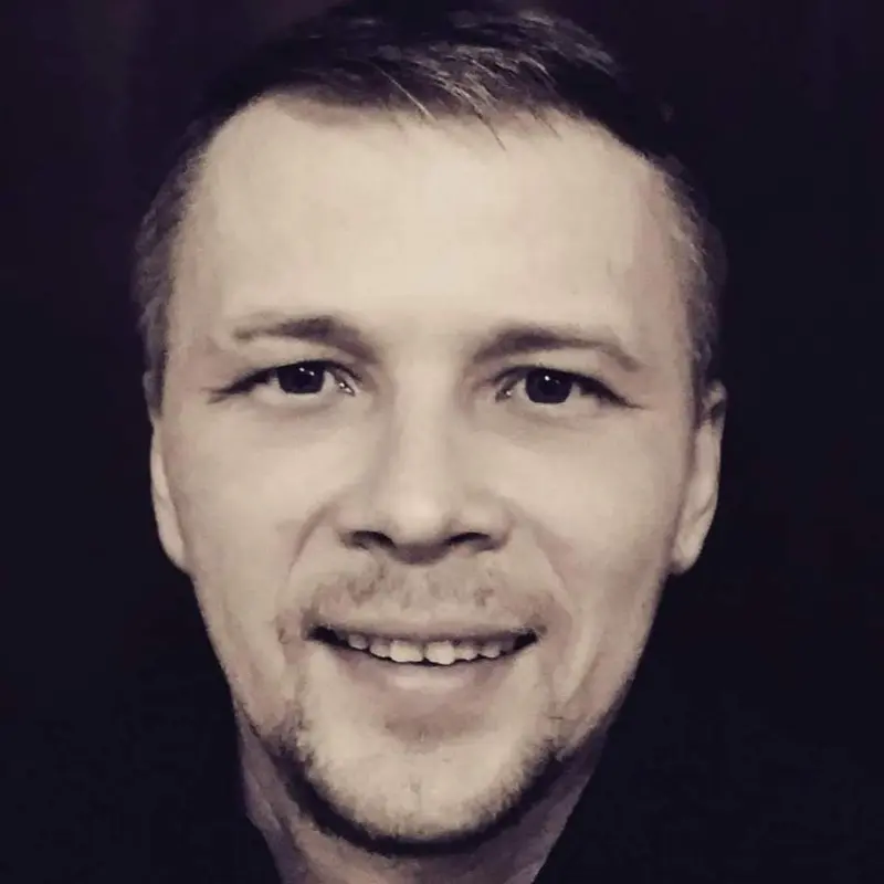 Юрий Алый