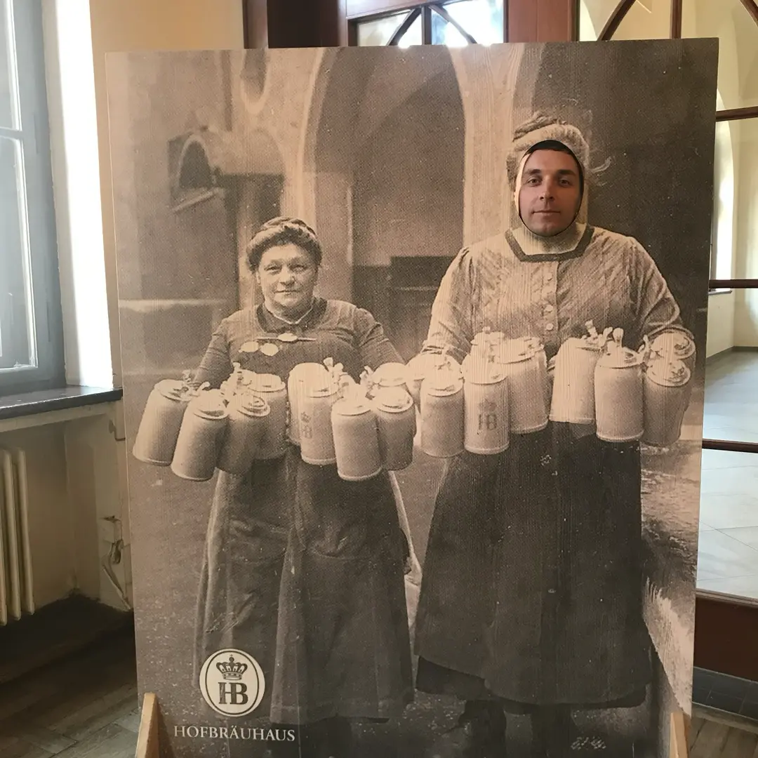 Записки субботнего блогера: на одном языке, но не про то | Сетка — социальная сеть от hh.ru