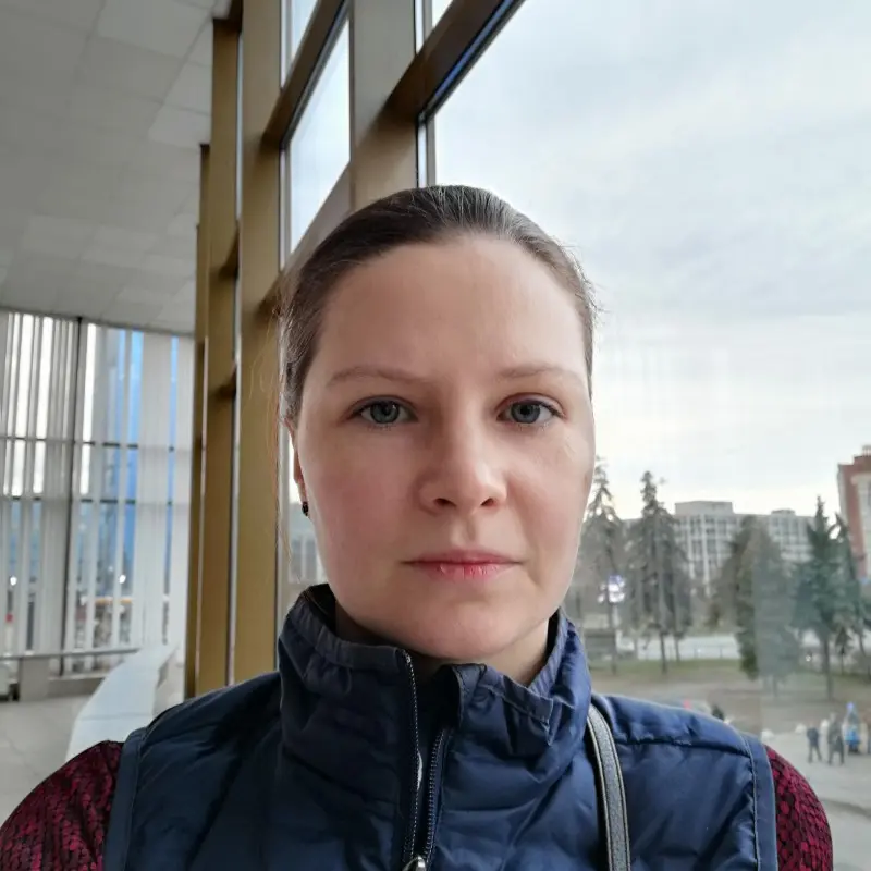 Елена Миролюбова