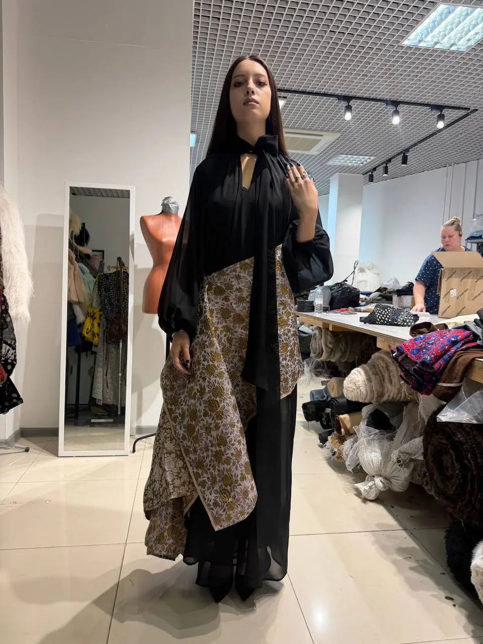 На эти выходные организаторы @reffashion прислали мне приглашение на их бизнес-кампус - проект Ксении Собчак. И я правда очень хотела туда поехать.👩
Но вчера решила, что не поеду | Сетка — социальная сеть от hh.ru