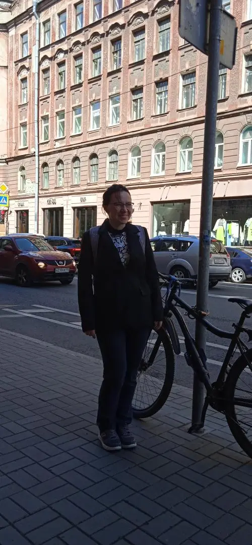 Анна Костина