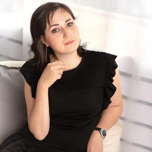 Зарина Голдус
