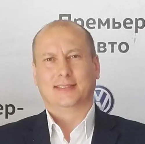 Руслан Султанов