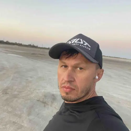 Олег Чумаков
