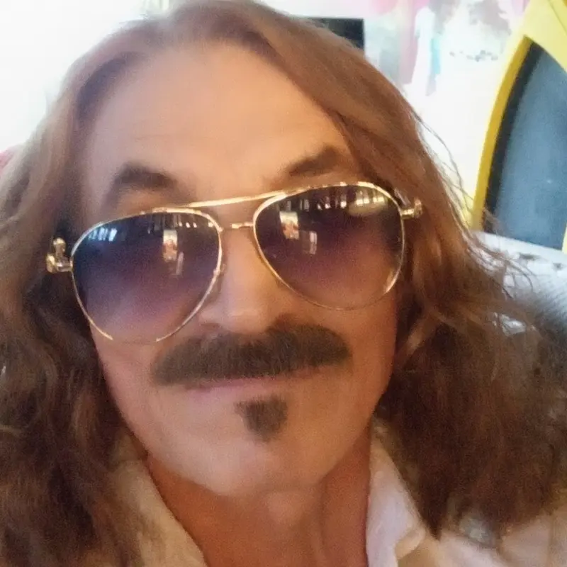 Сергей Новиков